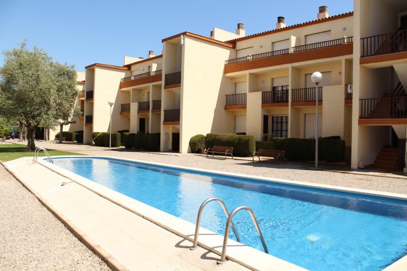 Duplex -
L´escala -
2 chambres -
4 occupants